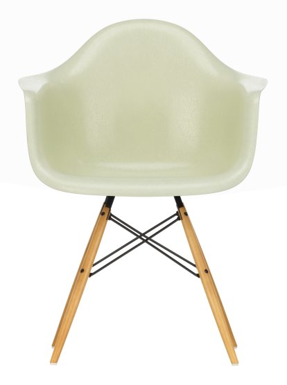 Eames Fiberglass Armchair DAW, Eames parchment, Yellowish maple