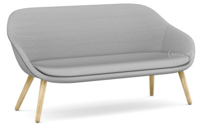 About A Lounge Sofa for Comwell, Steelcut Trio - light grey, Lacquered oak