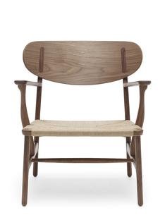 CH22 Lounge Chair, Oiled walnut, natural paper yarn