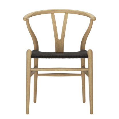 CH24 Wishbone Chair, Soaped oak, Black mesh