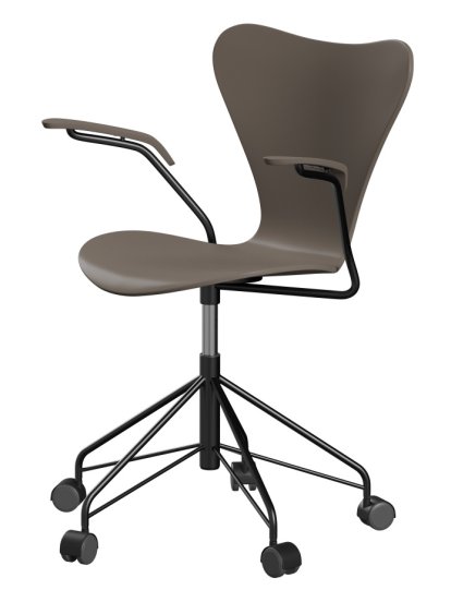 Details Fritz Hansen Series 7 Swivel Chair 3117 / 3217 New Colours Series 7 Swivel Chair 3117 / 3217 New Colours