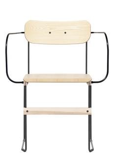 Bruto, With armrests