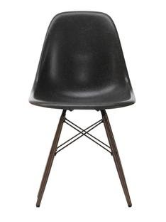 Eames Fiberglass Chair DSW, Eames elephant hide grey, Dark maple