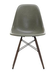 Eames Fiberglass Chair DSW, Eames raw umber, Dark maple